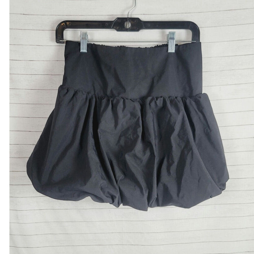 FREE PEOPLE Elodie Bubble Mini Skirt in Black, sz Medium